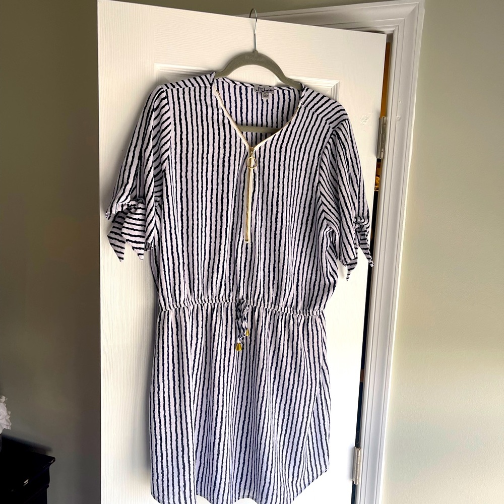Size XL SWIM SUIT COVERUP